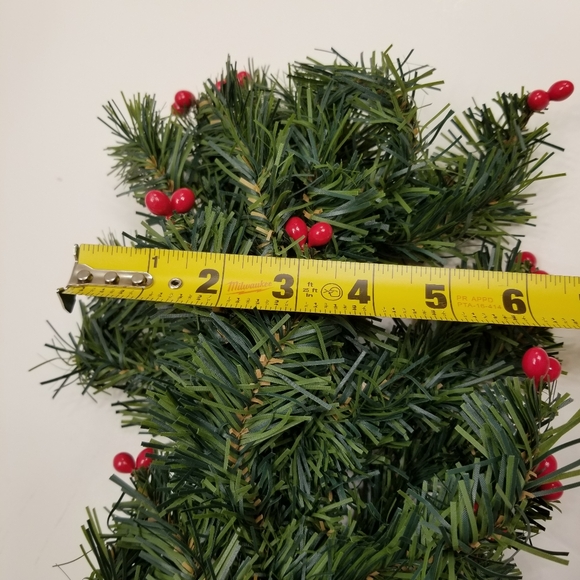 🎄6"x106" Green Evergreen Christmas Thanksgiving Wired Garland Red Berries🎅 - Picture 6 of 7